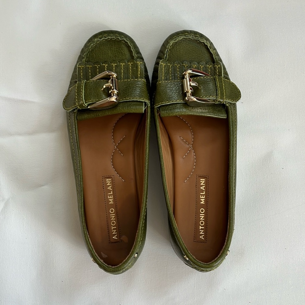NWOB Antonio Melani Olive Loafers with Gold Buckle